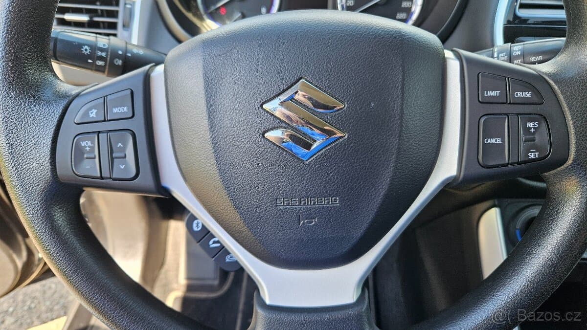 2017 Suzuki S-CROSS - 15