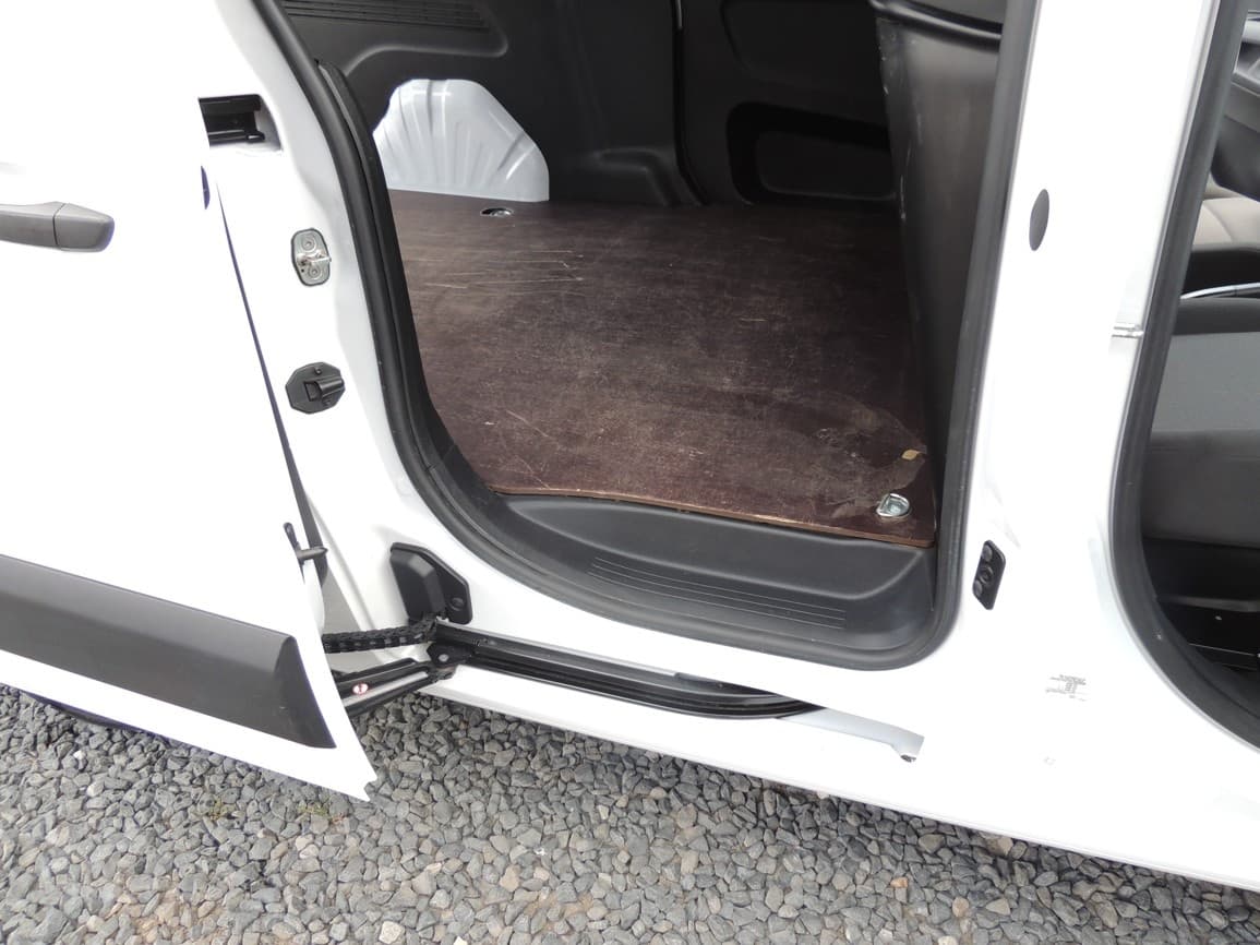 2023 Fiat DOBLO - 15