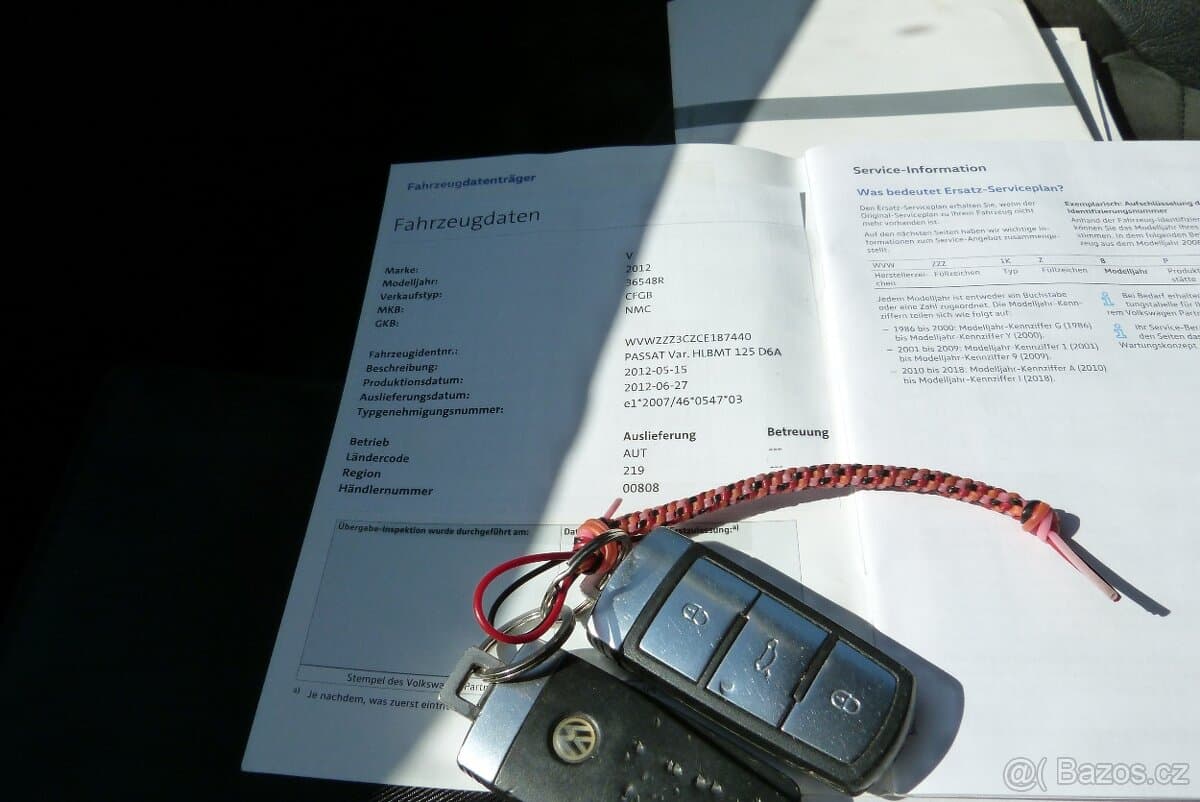 2012 Volkswagen PASSAT - 15