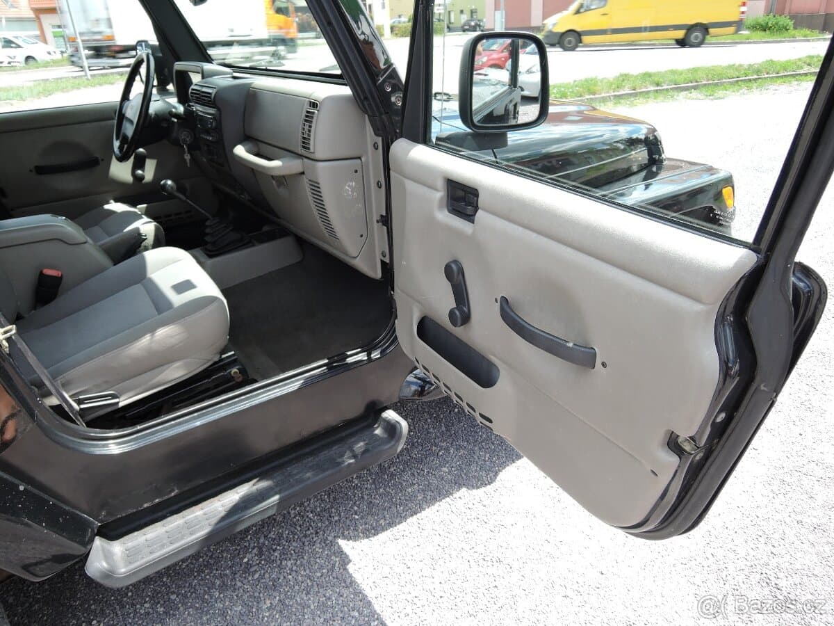 2003 Jeep WRANGLER - 15