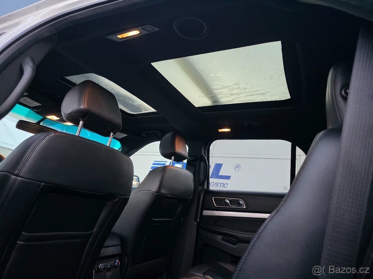 2016 Ford EXPLORER - 15