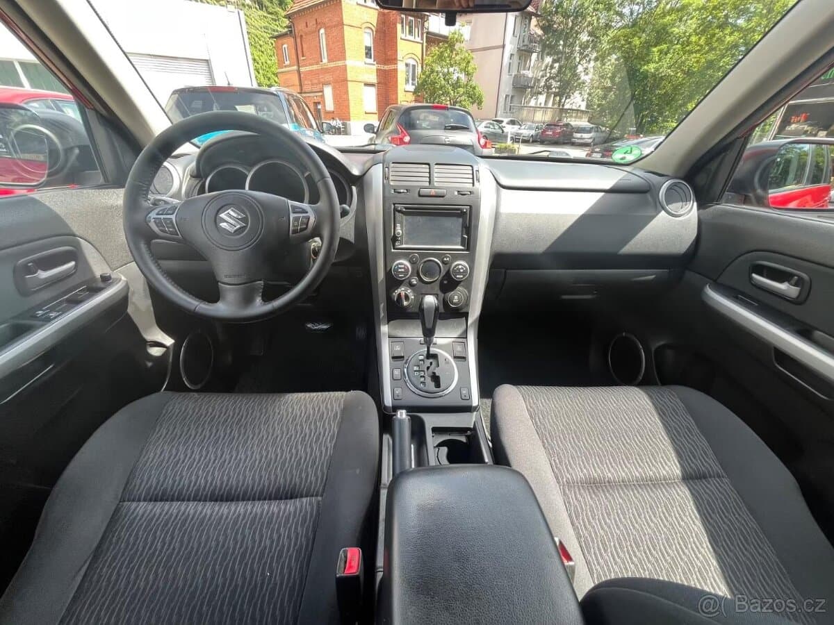 2015 Suzuki GRAND - 15