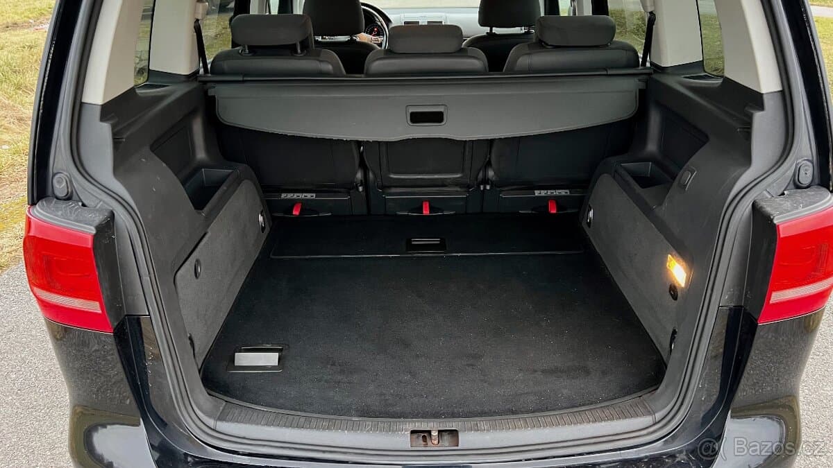 2011 Volkswagen TOURAN - 15