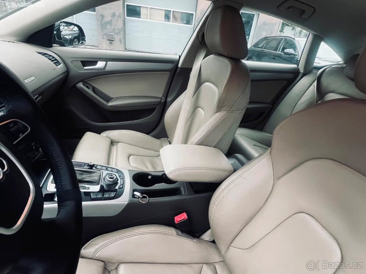 2011 Audi A5 - 15