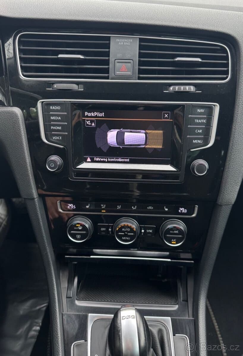 2014 Volkswagen GOLF - 15
