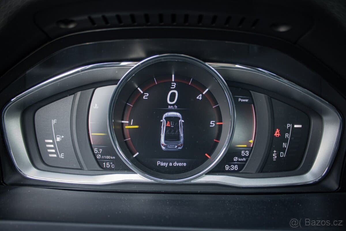 2016 Volvo S60 - 15