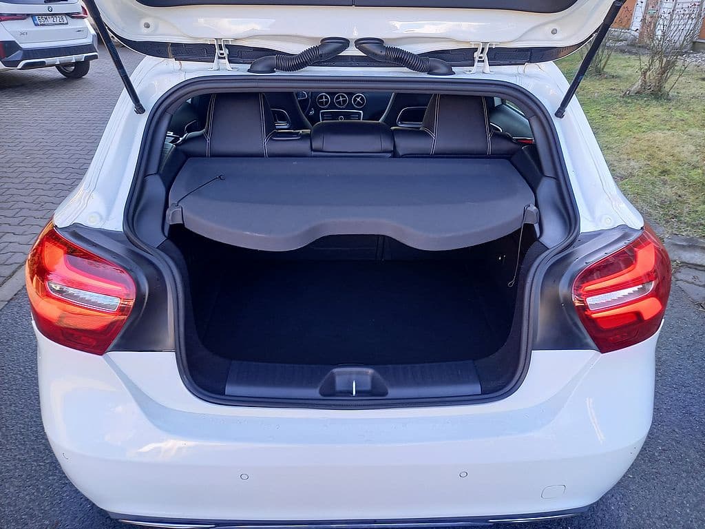 2017 Mercedes-Benz OSTATNÍ - 15