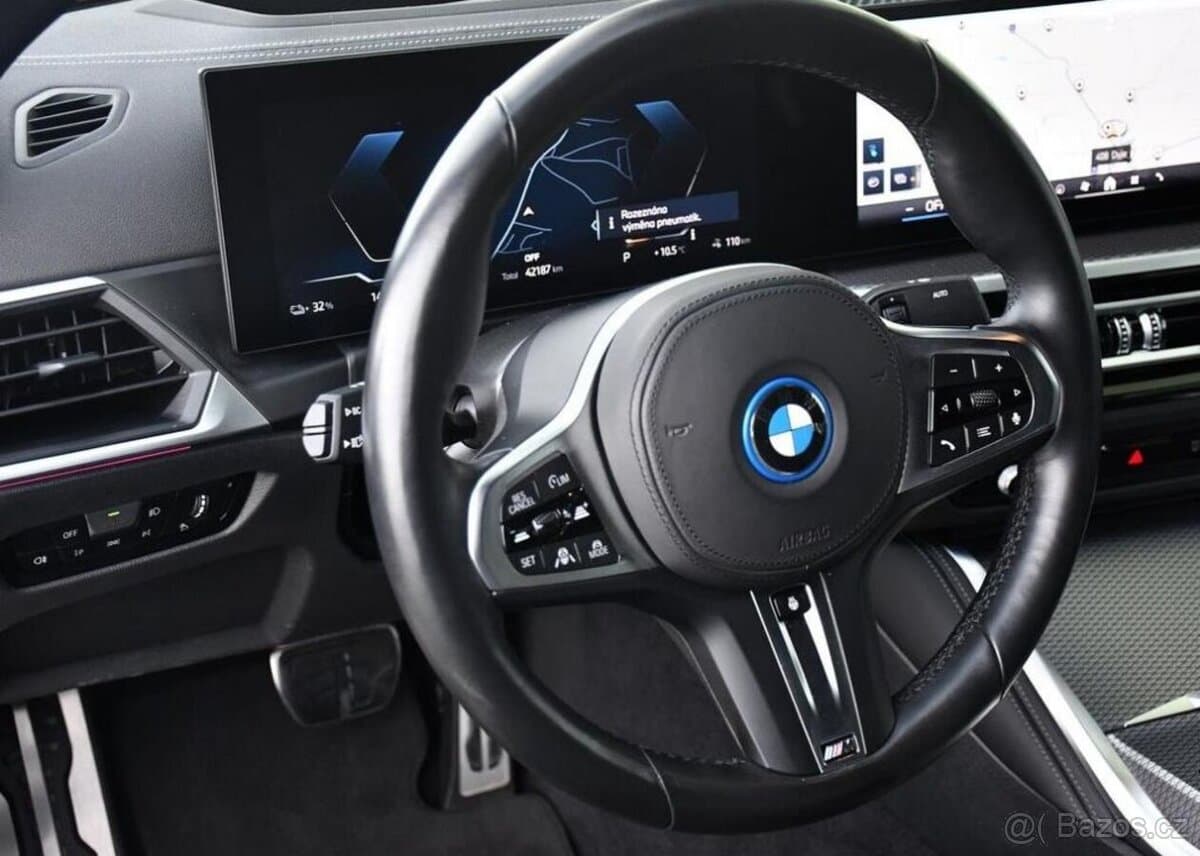 2023 BMW i4 - 15