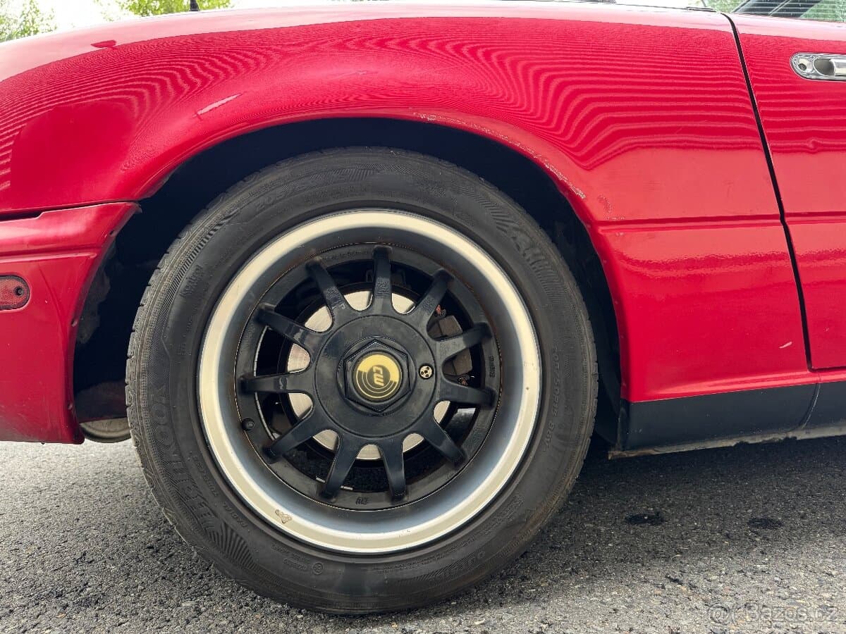 1991 Mazda MX-5 - 15