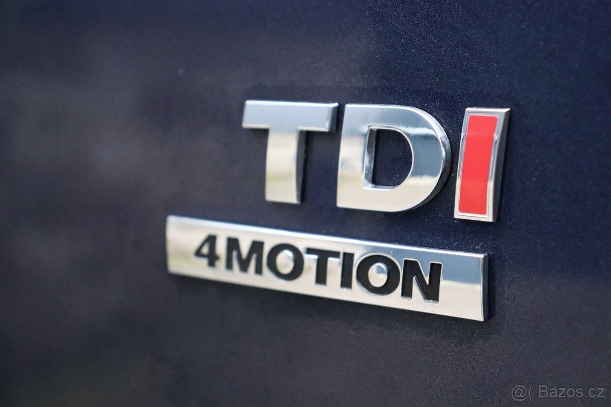 2013 Volkswagen MULTIVAN - 15