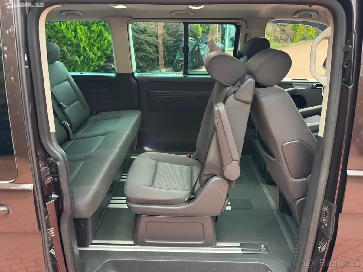 2009 Volkswagen MULTIVAN - 15