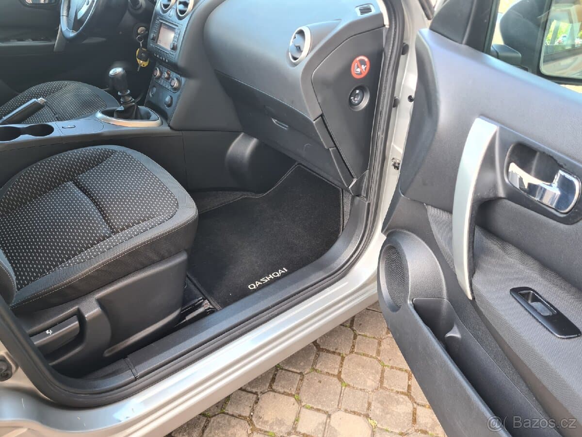 2009 Nissan QASHQAI - 15