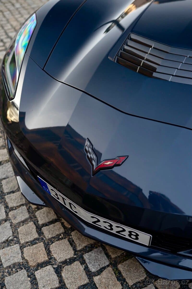 2015 Chevrolet CORVETTE - 15