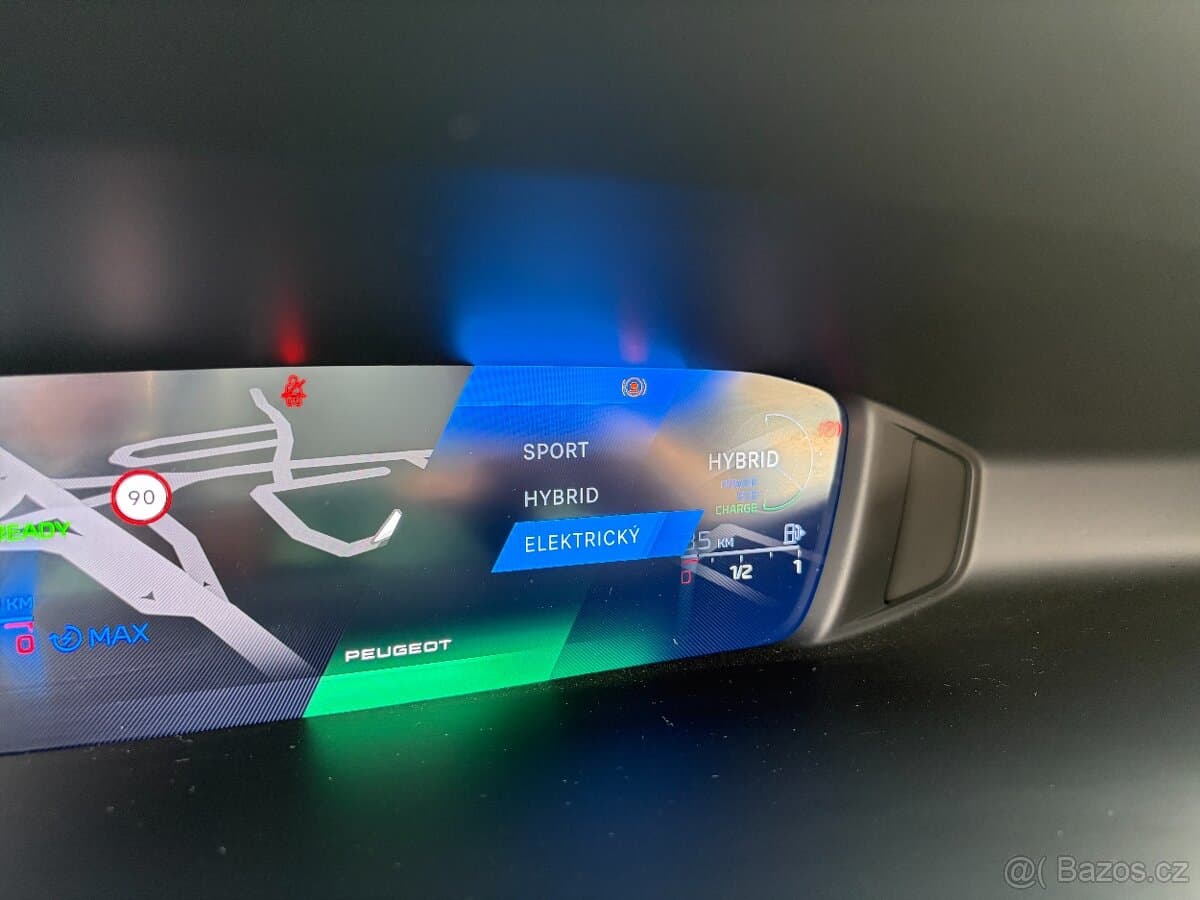 2025 Peugeot 408 - 15