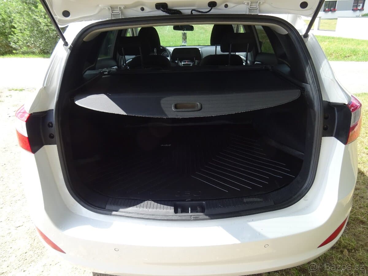 2013 Hyundai i30 - 15