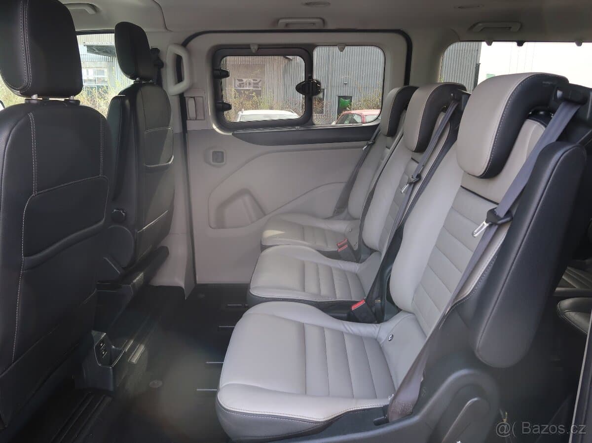 2019 Ford TOURNEO - 15