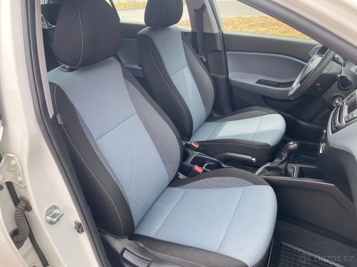 2018 Hyundai i20 - 15