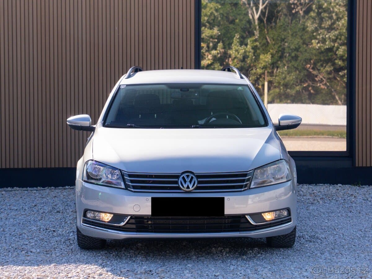 2012 Volkswagen PASSAT - 15