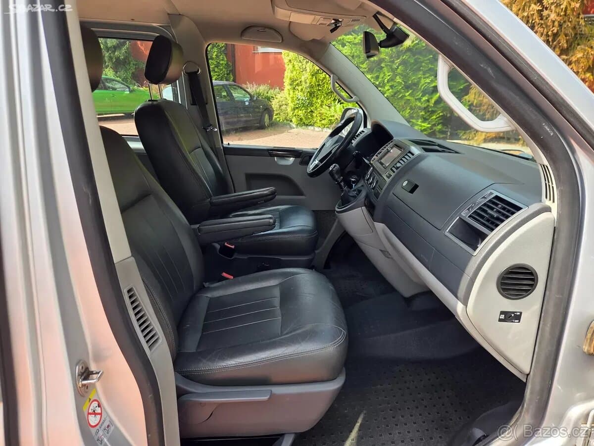 2011 Volkswagen TRANSPORTER - 15