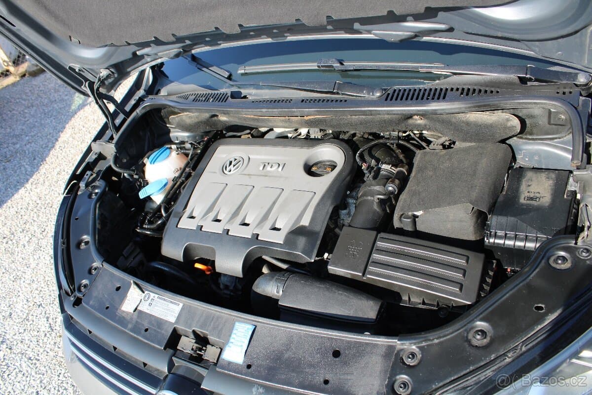 2011 Volkswagen TOURAN - 15