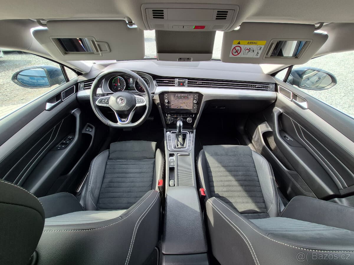 2020 Volkswagen PASSAT - 15