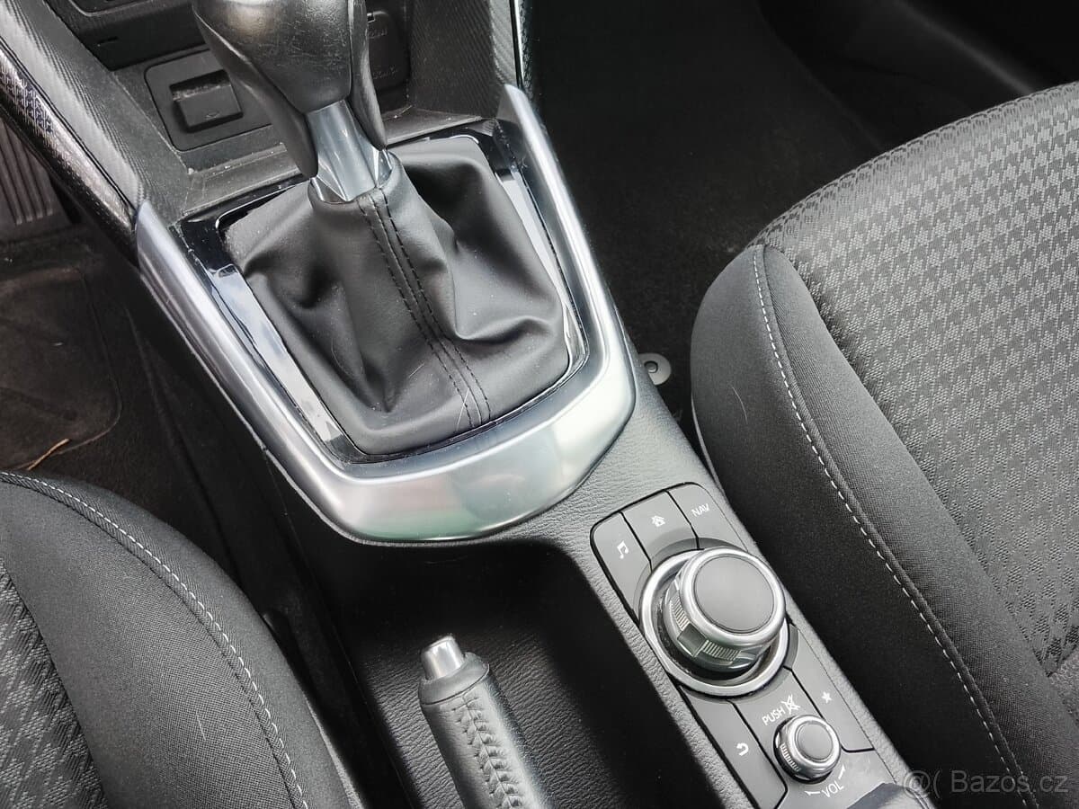 2019 Mazda 2 - 15