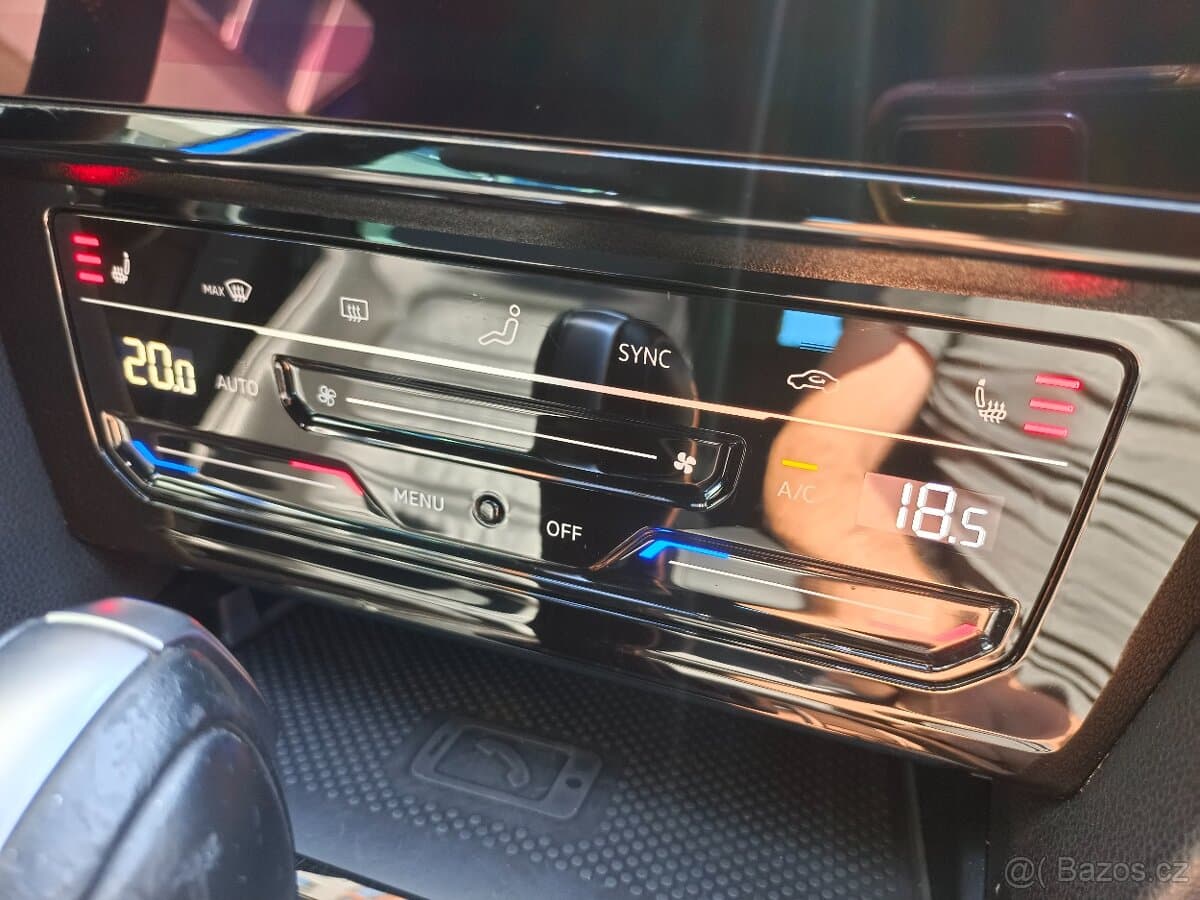 2021 Volkswagen PASSAT - 15
