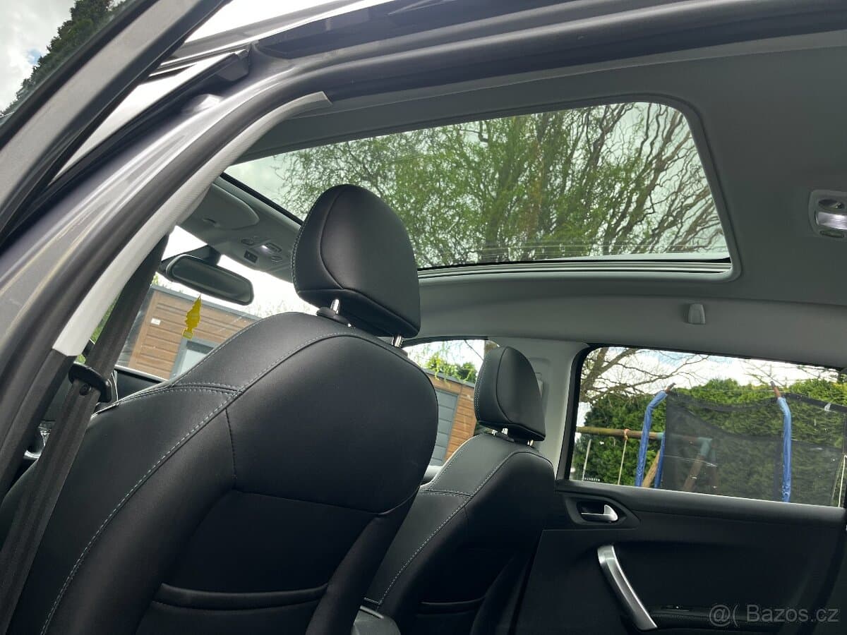 2017 Peugeot 2008 - 15
