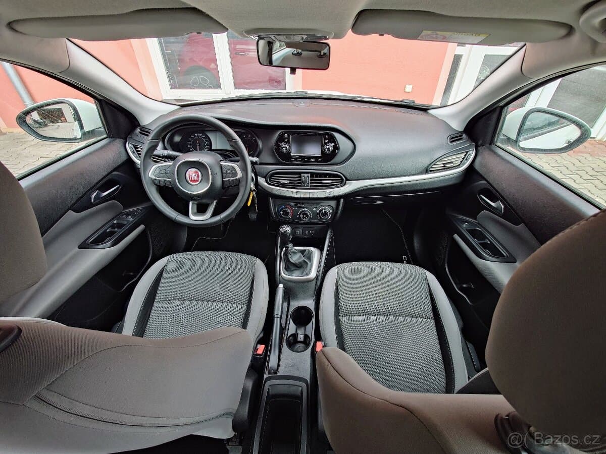 2017 Fiat TIPO - 15