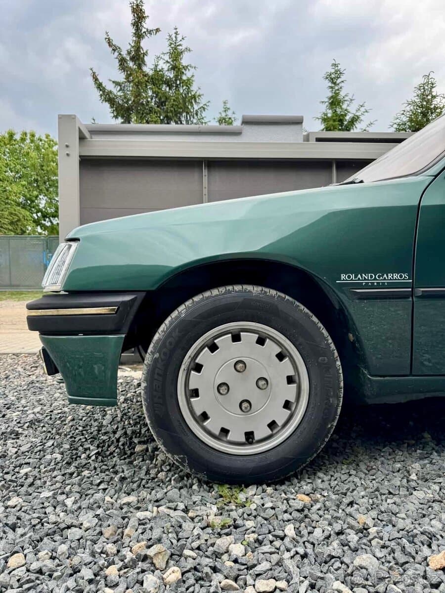 1992 Peugeot 205 - 15