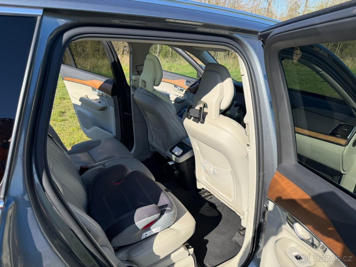 2017 Volvo XC90 - 15