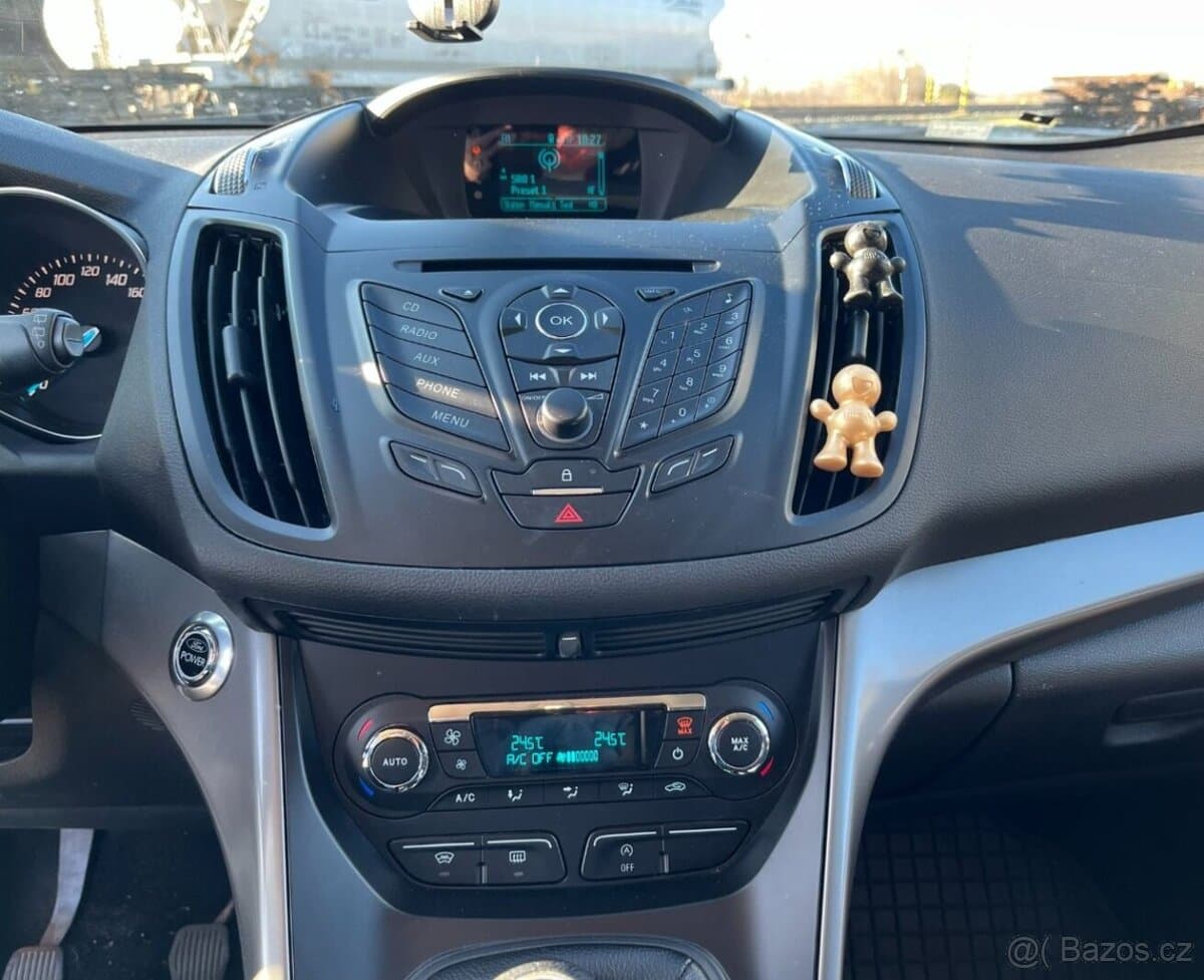 2013 Ford KUGA - 15