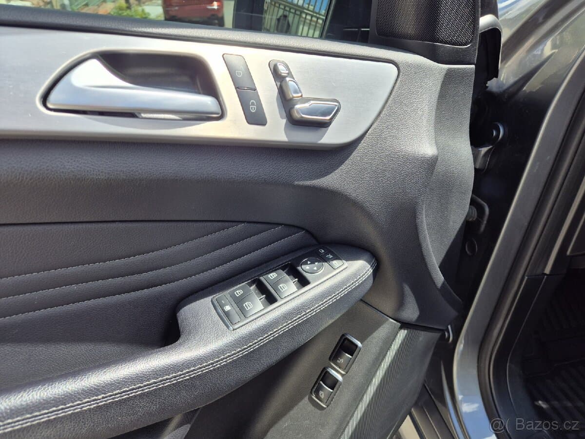 2017 Mercedes-Benz GL - 15