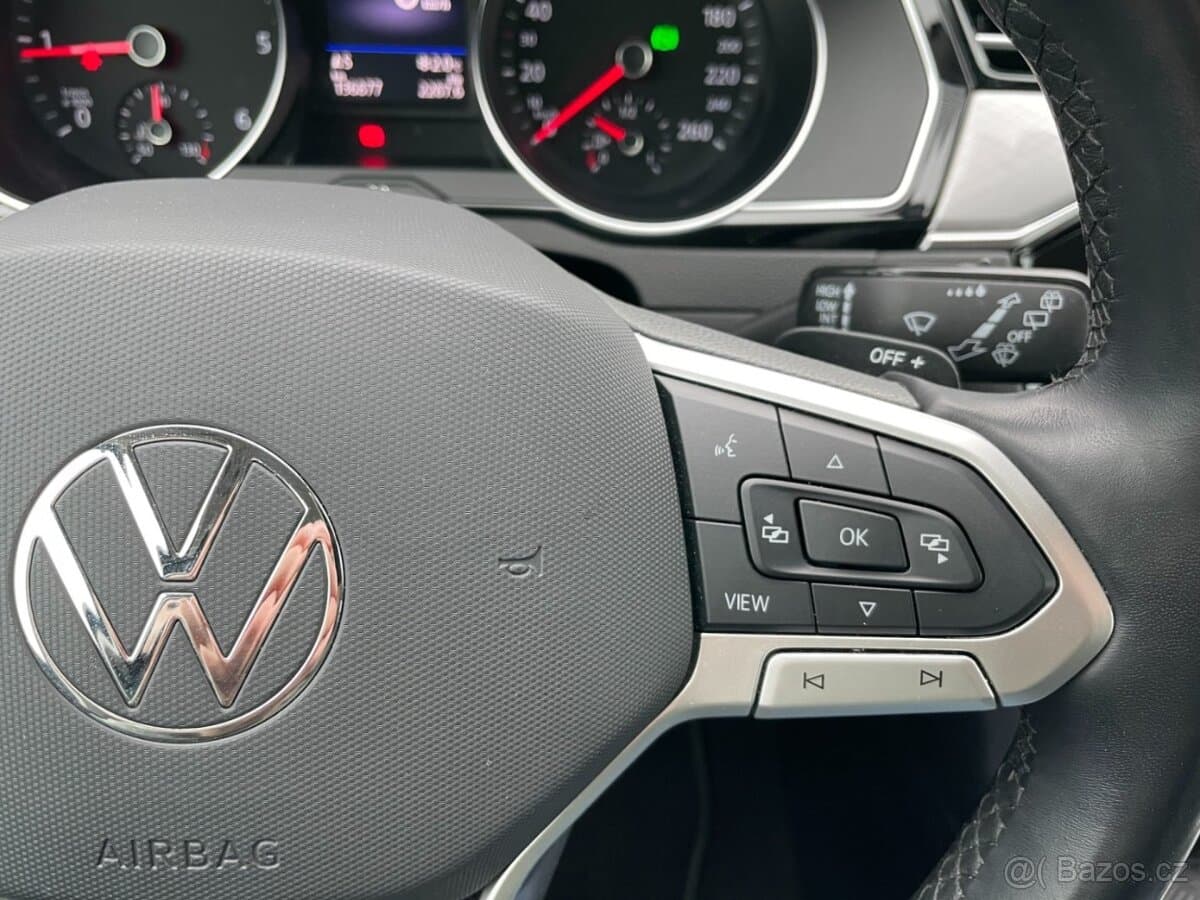 2021 Volkswagen PASSAT - 15