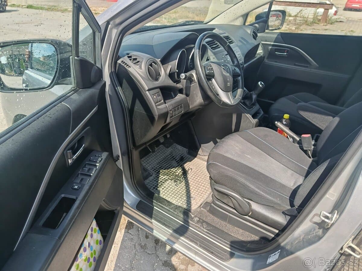 2012 Mazda 5 - 15