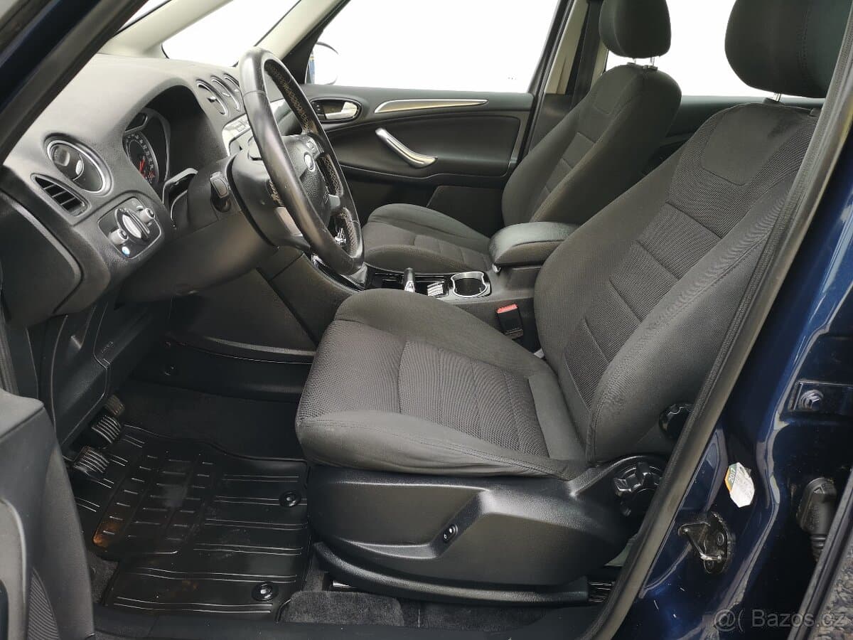 2011 Ford GALAXY - 15