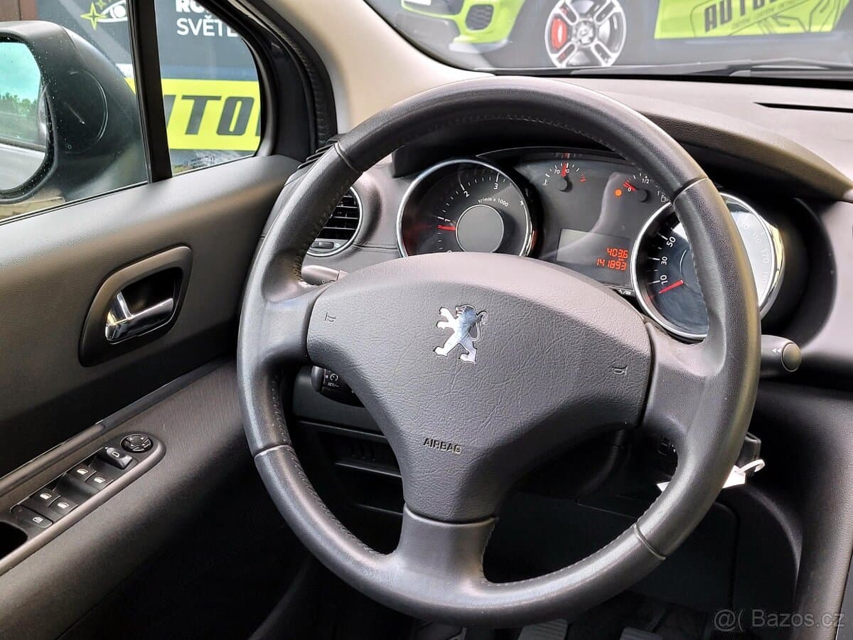 2015 Peugeot 3008 - 15