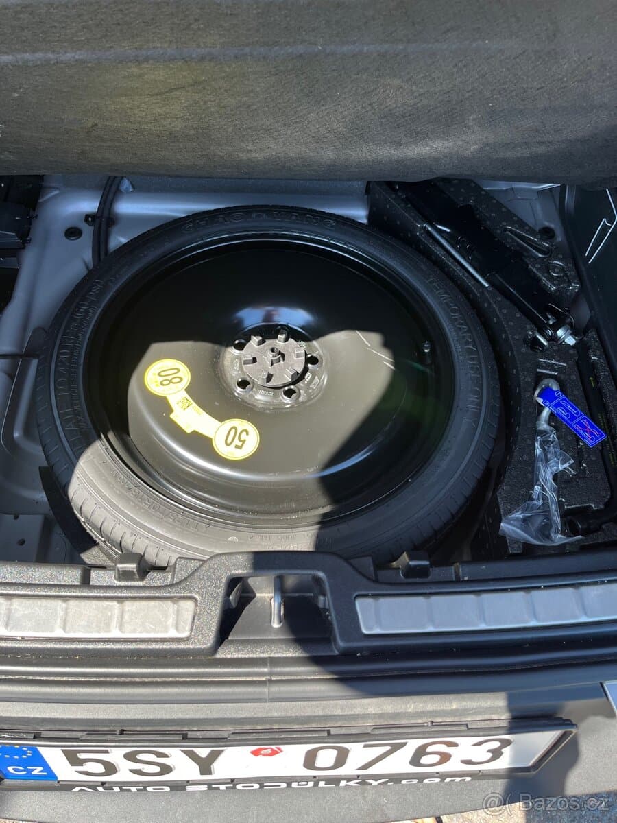 Volvo XC40 - 15