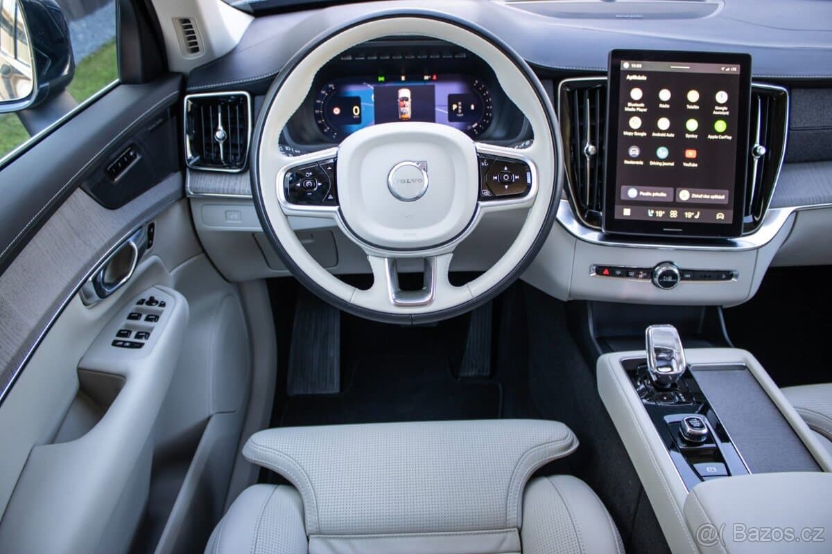 2025 Volvo XC90 - 15