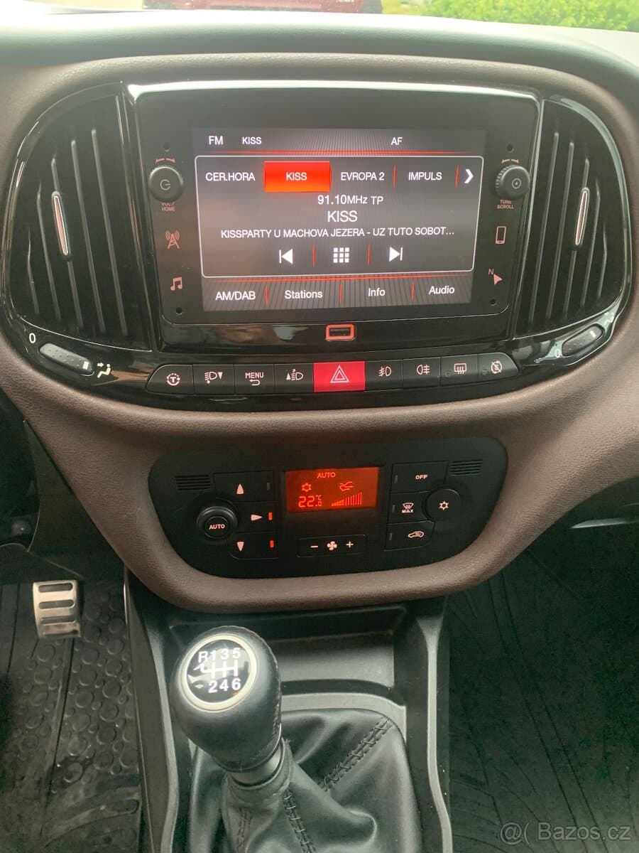 2021 Fiat DOBLO - 15