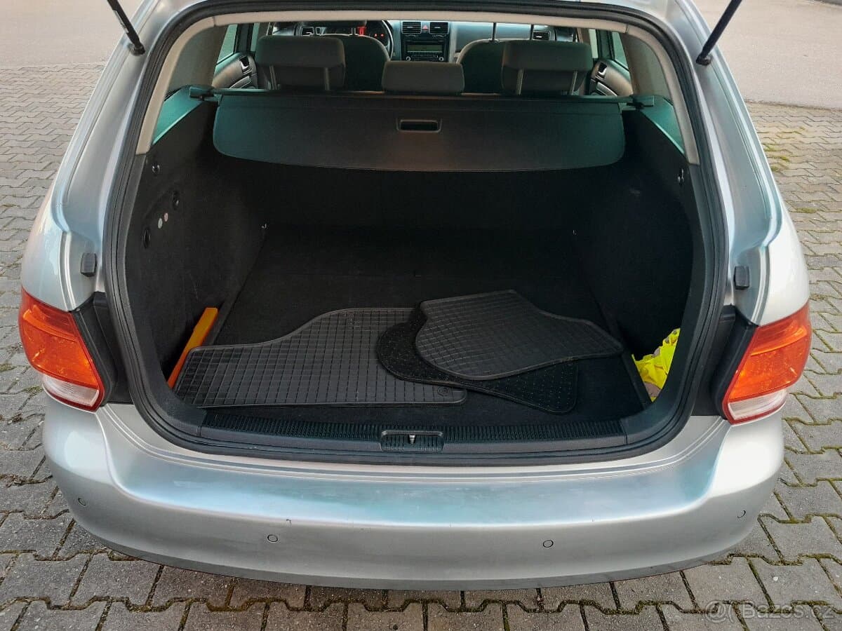 2009 Volkswagen GOLF - 15