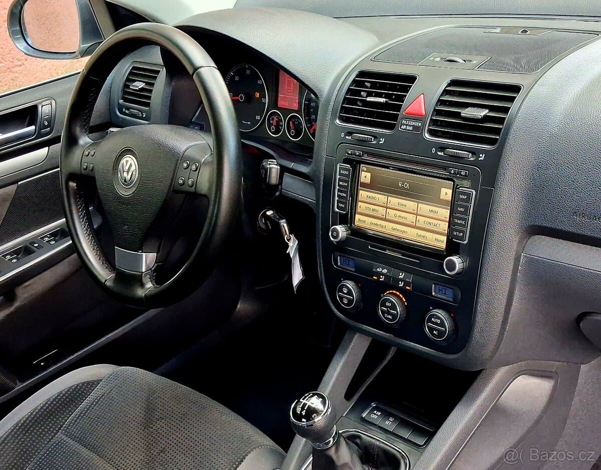 2009 Volkswagen JETTA - 15