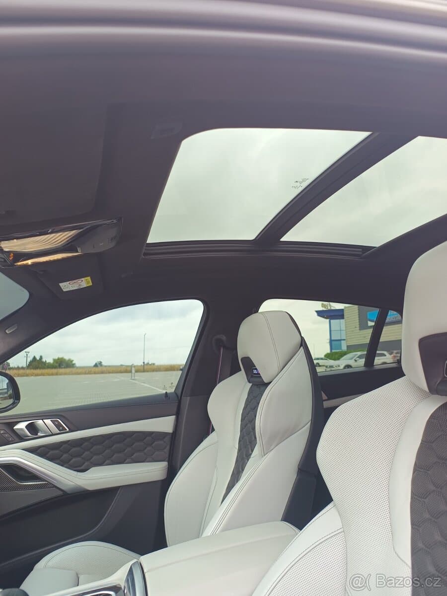 2021 BMW X6 - 15