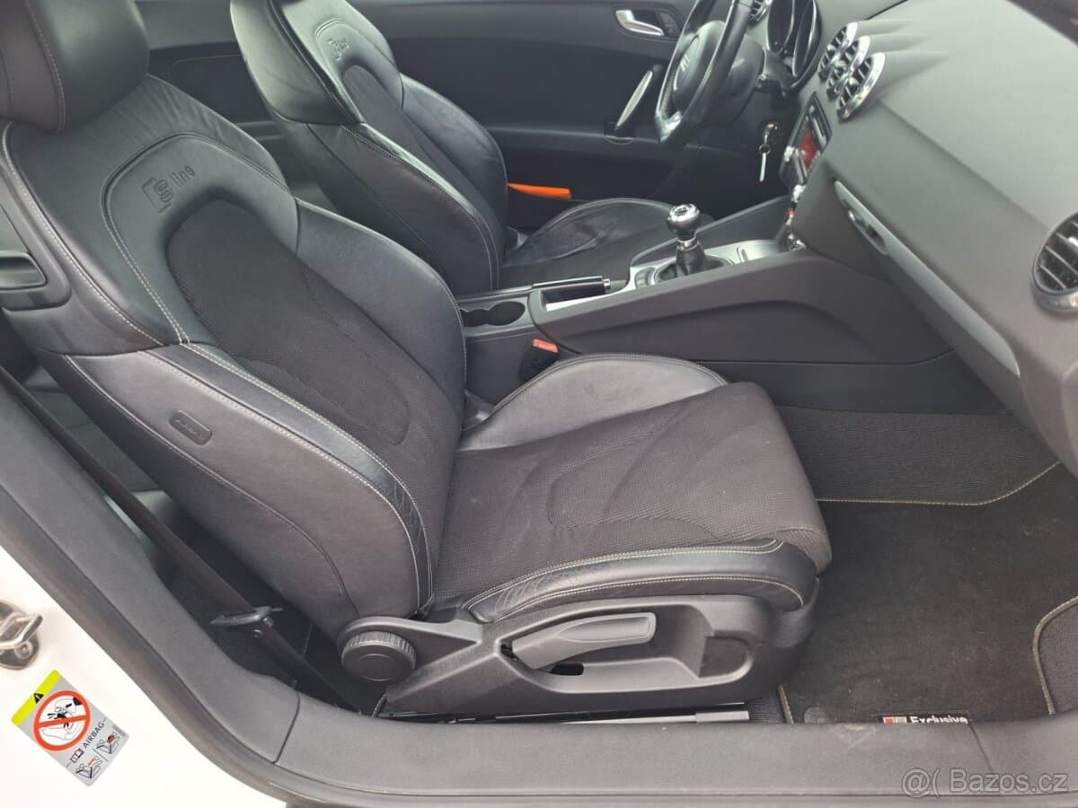 2009 Audi TT - 15