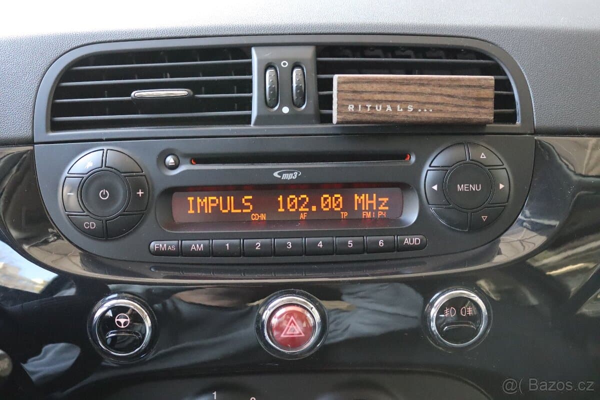 2013 Fiat 500 - 15
