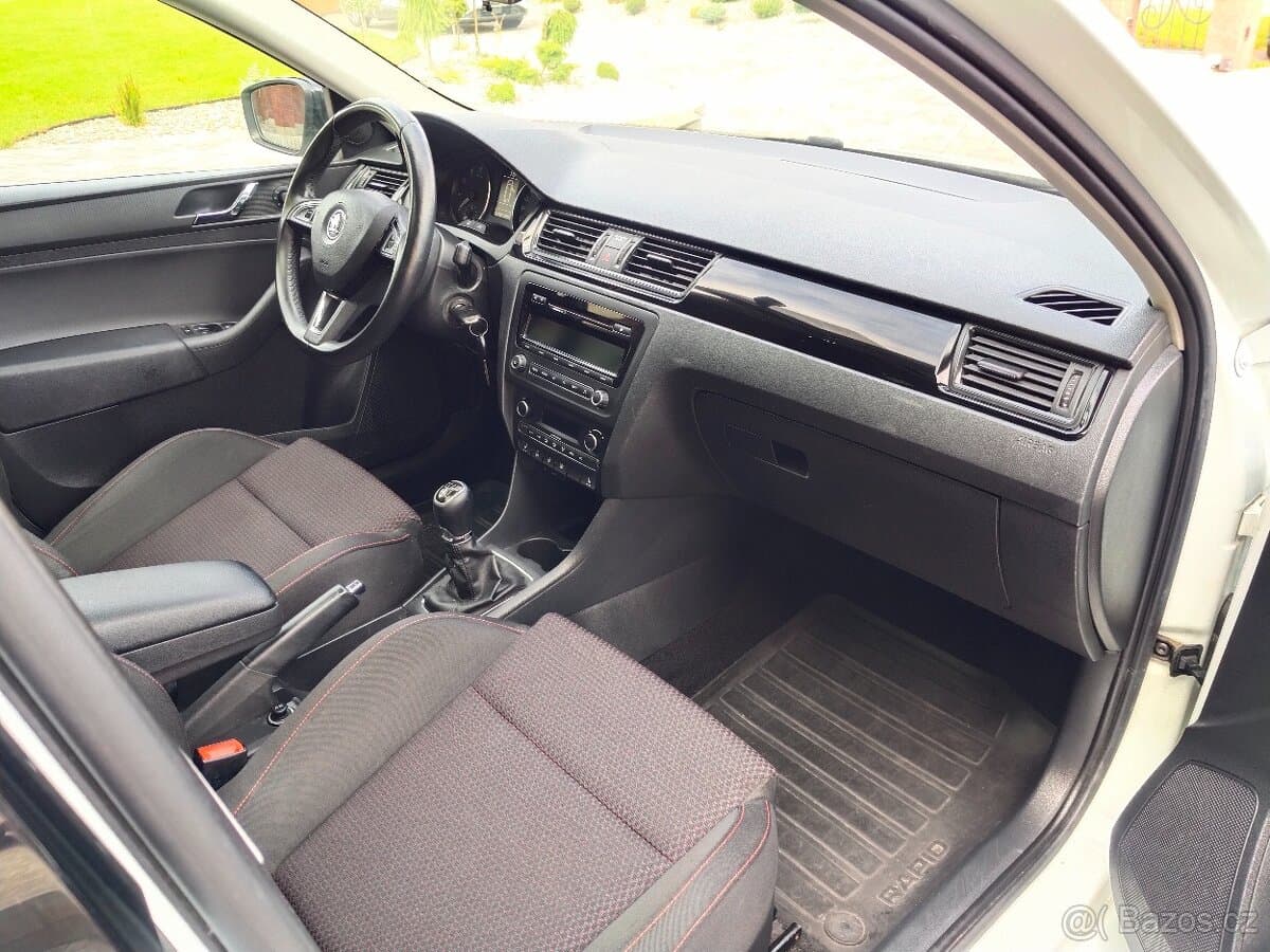 2015 Škoda RAPID - 15