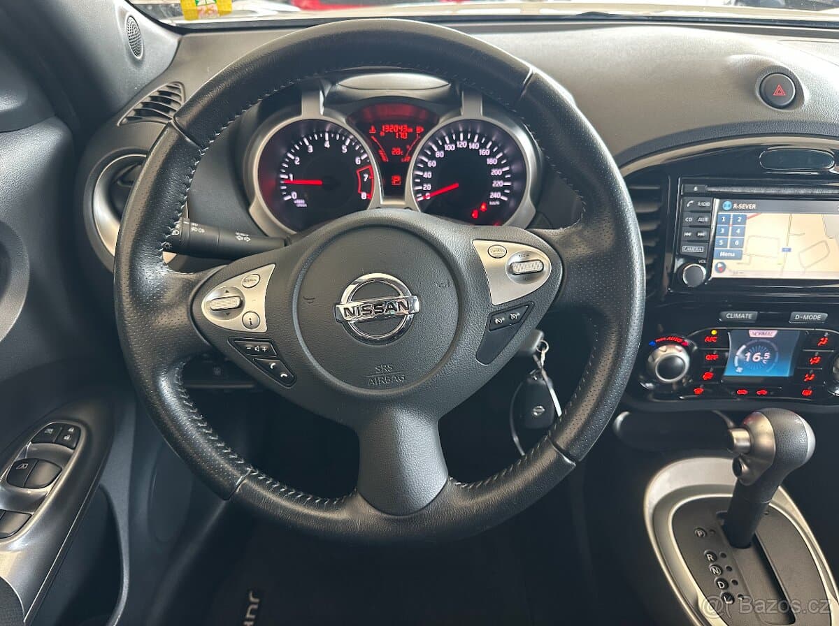 2015 Nissan JUKE - 15