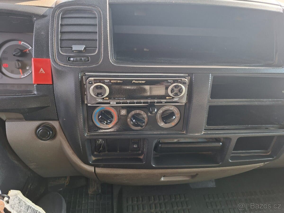 2013 Nissan OSTATNÍ - 15