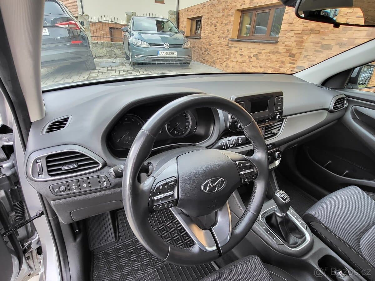 2022 Hyundai i30 - 15
