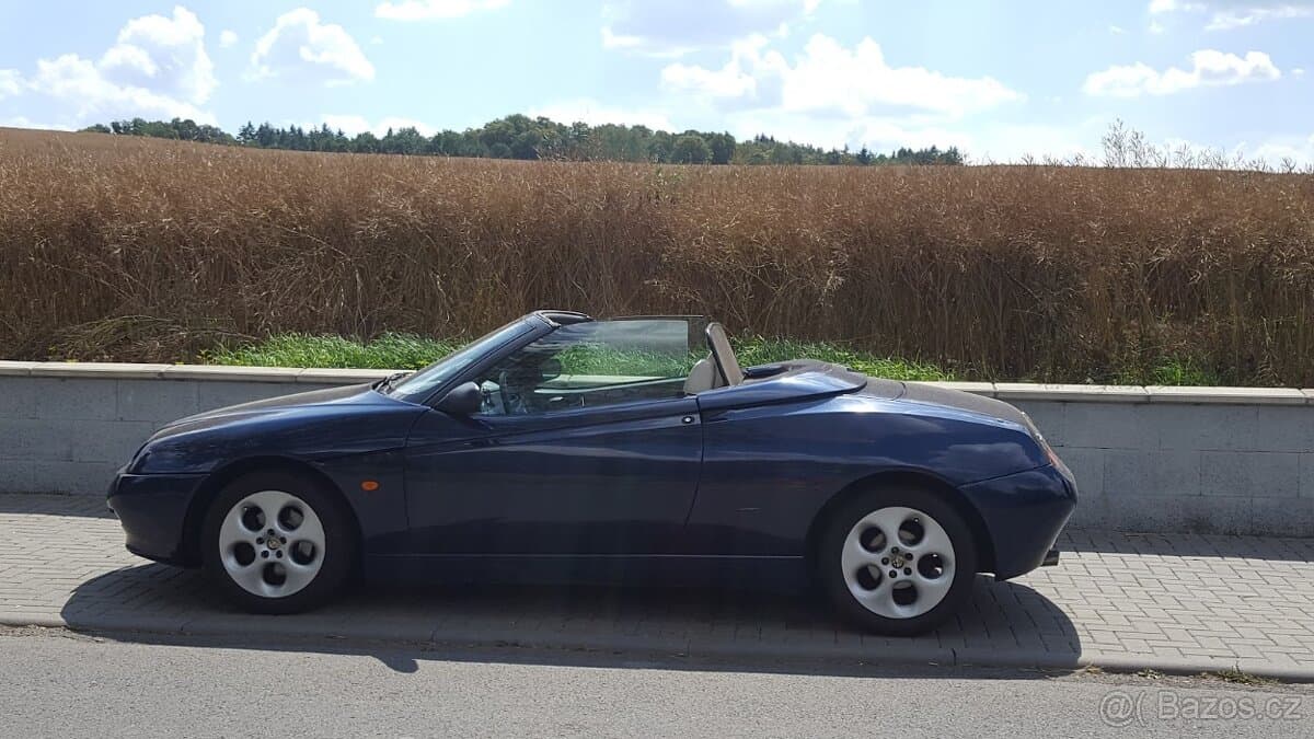 2000 Alfa Romeo SPIDER - 15